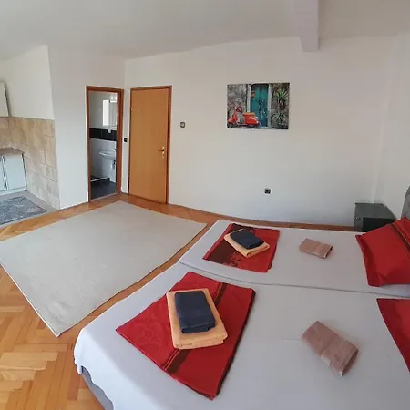 New Town Nedzarici Apartment